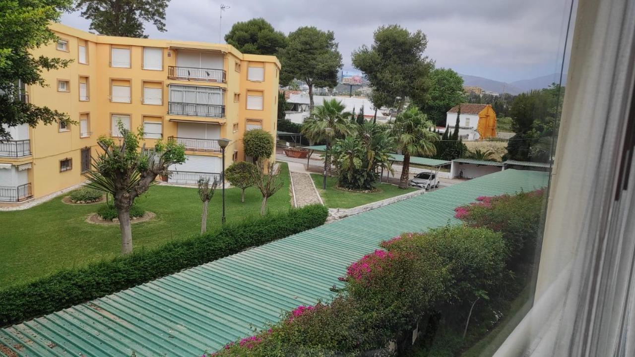 Casa Cachita 2-Confortable Estudio A Pie De Playa Estepona Exteriér fotografie